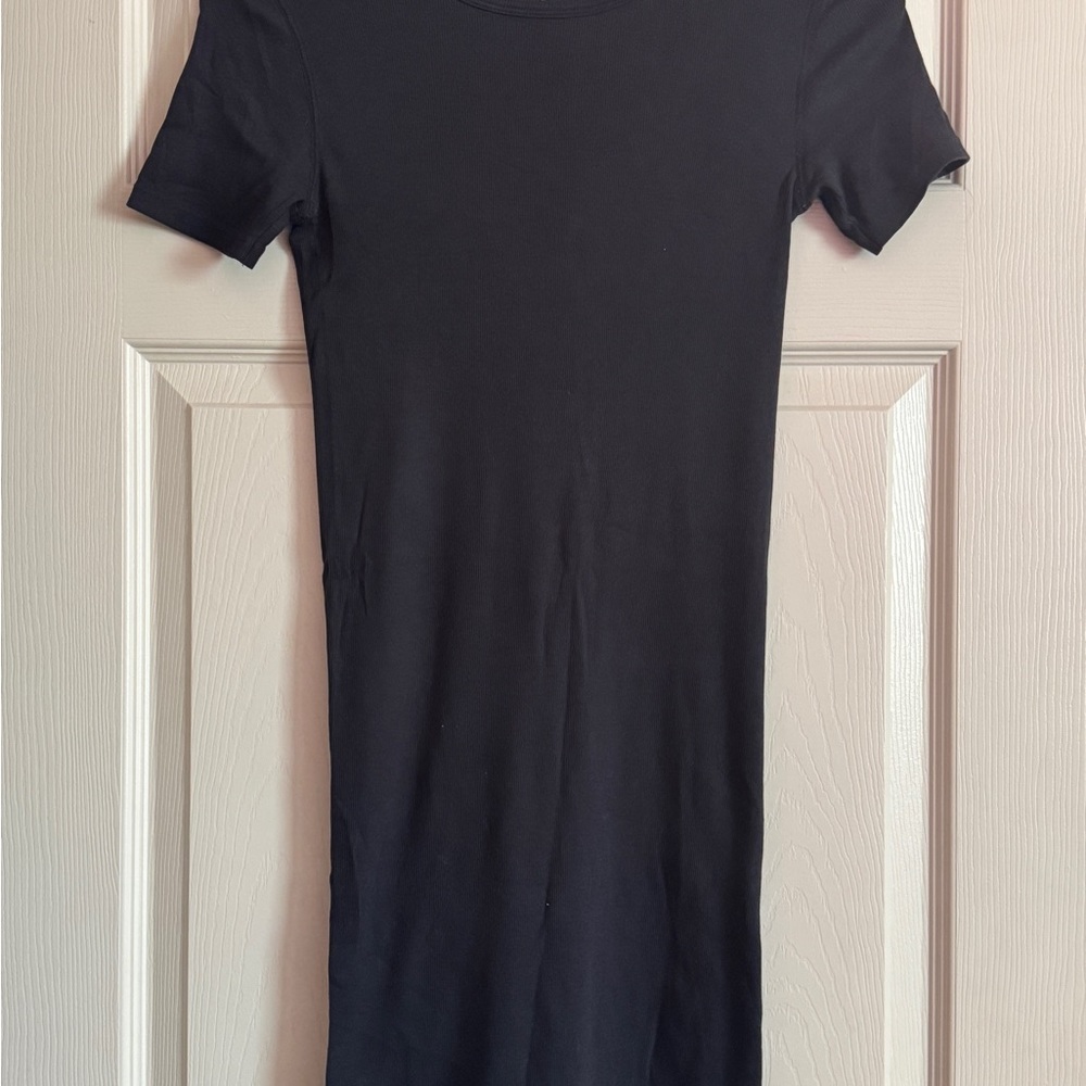 Everlane Black Short Sleeve T-Shirt Dress